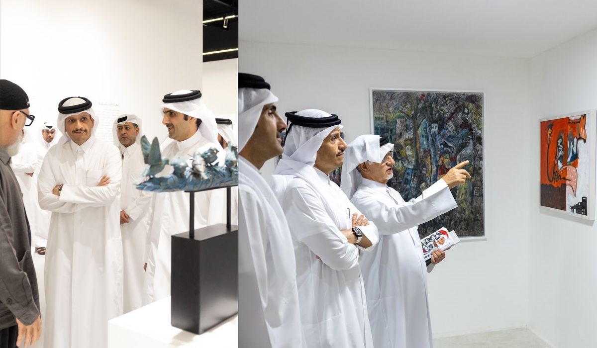 Prime Minister Visits Freej Art and Design Festival at Darb Al Saai